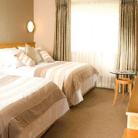 Great National Commons Inn Hotel Корк Екстериор снимка
