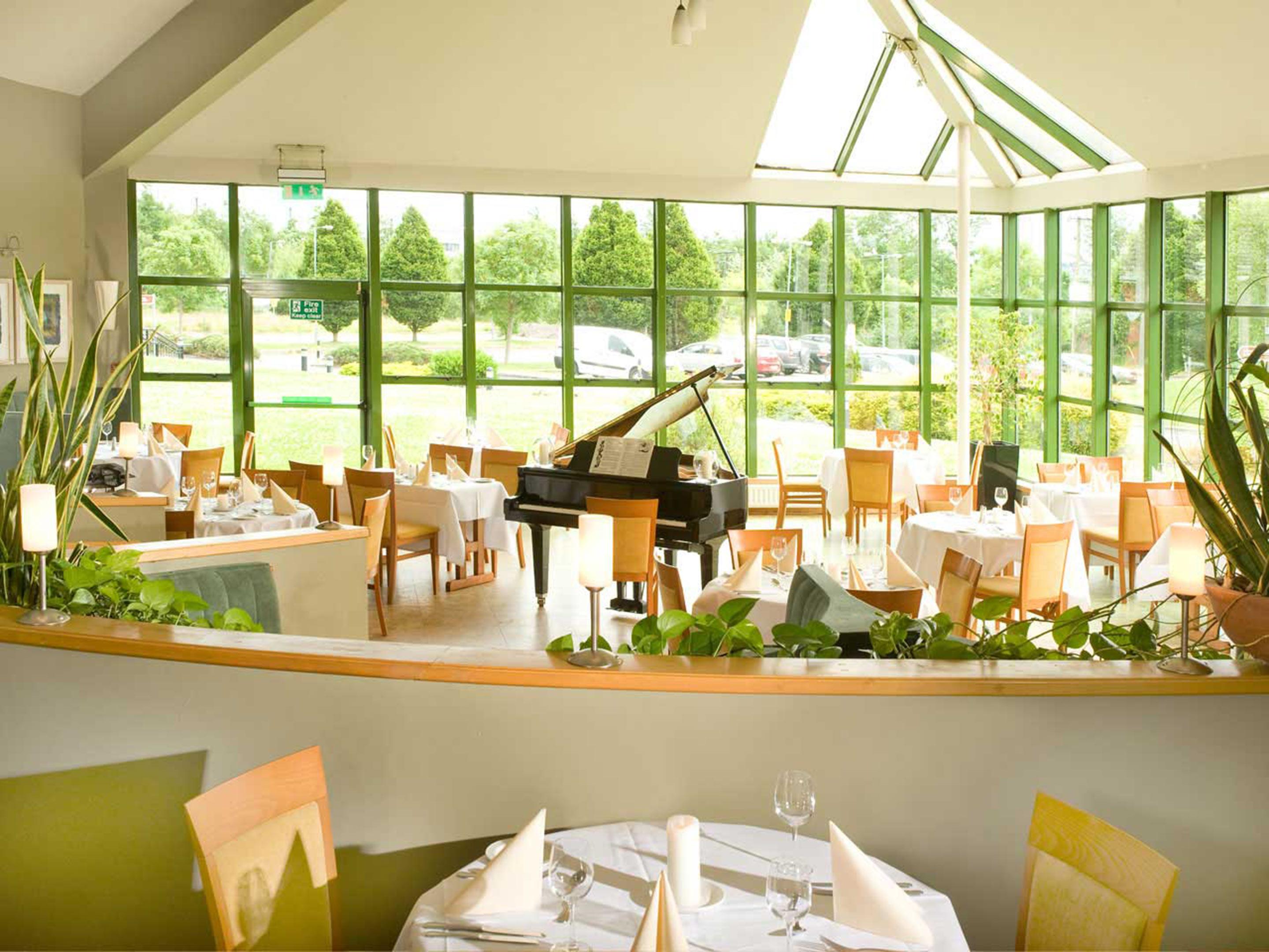 Great National Commons Inn Hotel Корк Екстериор снимка
