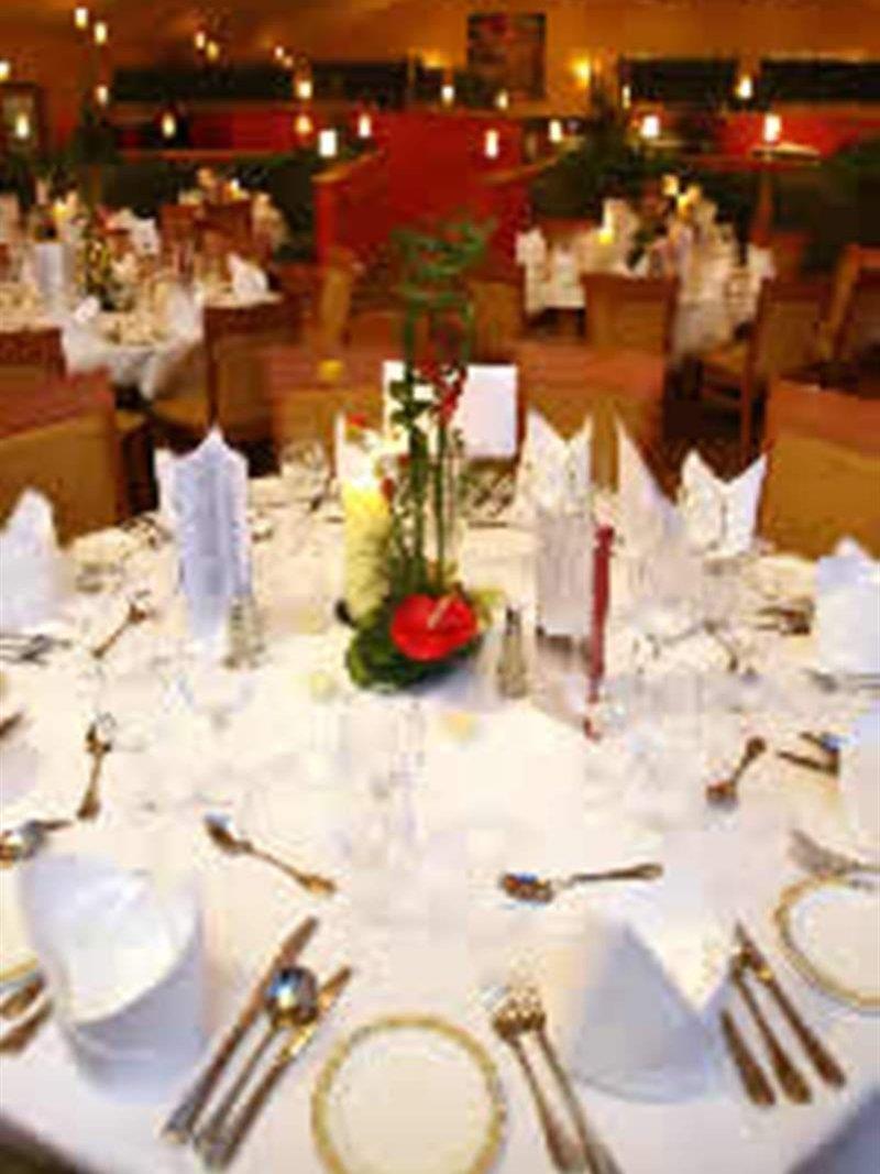 Great National Commons Inn Hotel Корк Екстериор снимка
