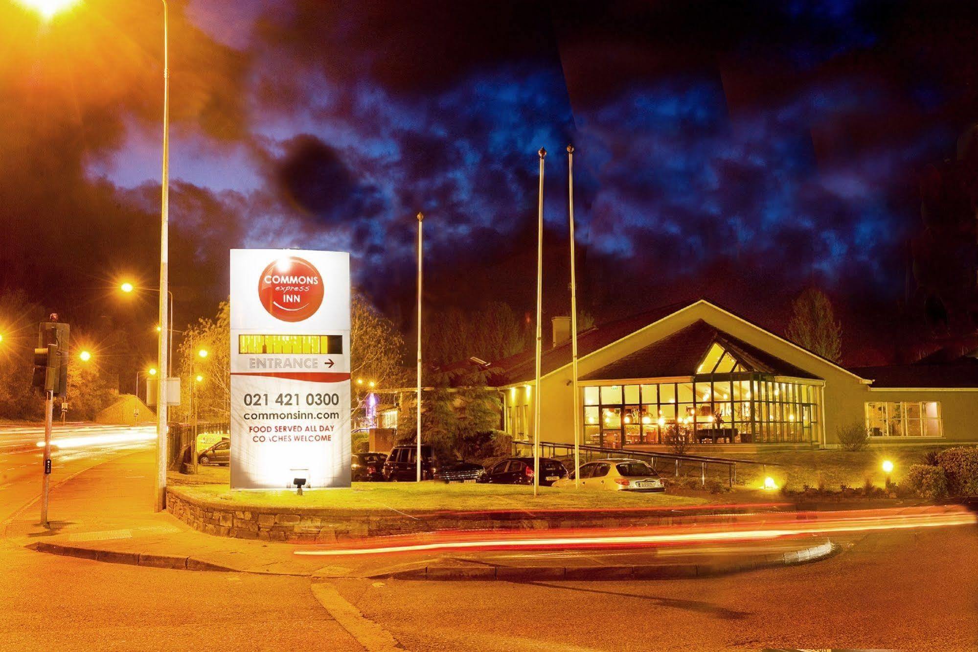 Great National Commons Inn Hotel Корк Екстериор снимка