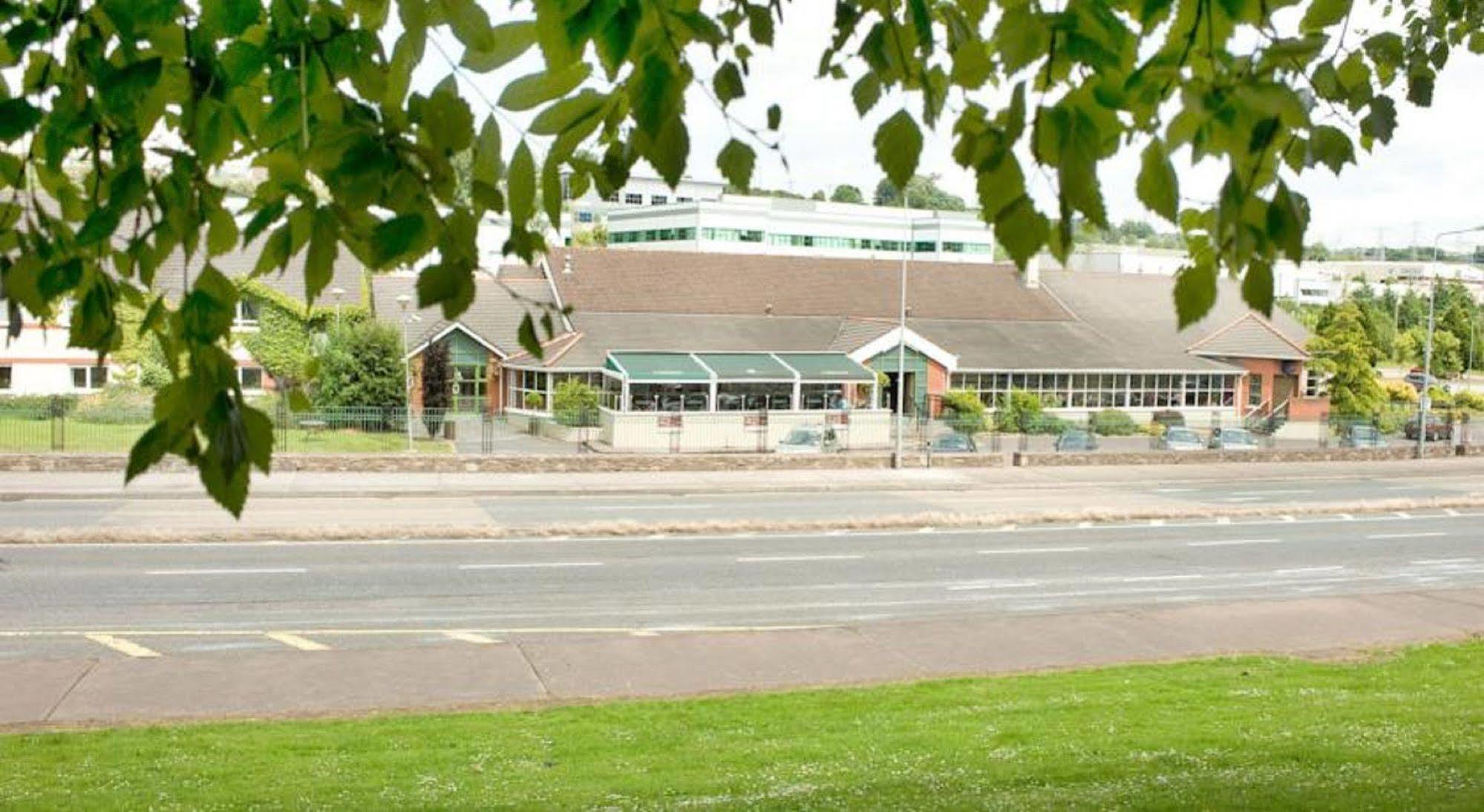 Great National Commons Inn Hotel Корк Екстериор снимка