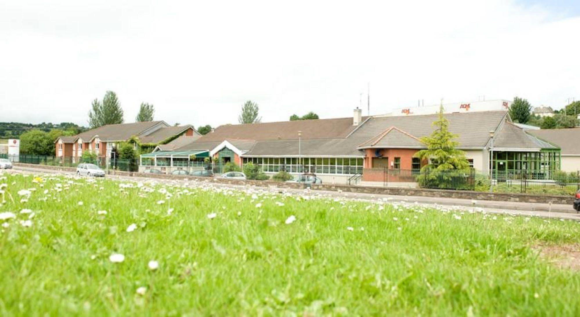 Great National Commons Inn Hotel Корк Екстериор снимка
